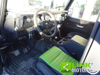 LAND ROVER Defender usata, con Fari LED