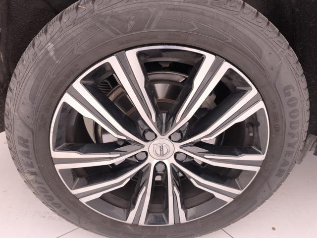 VOLVO XC60 usata, con Sedile posteriore sdoppiato