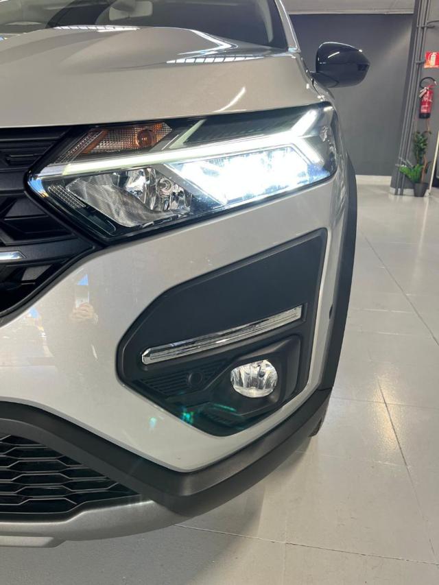 DACIA Jogger usata, con Luci diurne LED