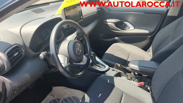 TOYOTA Yaris usata, con Autoradio digitale