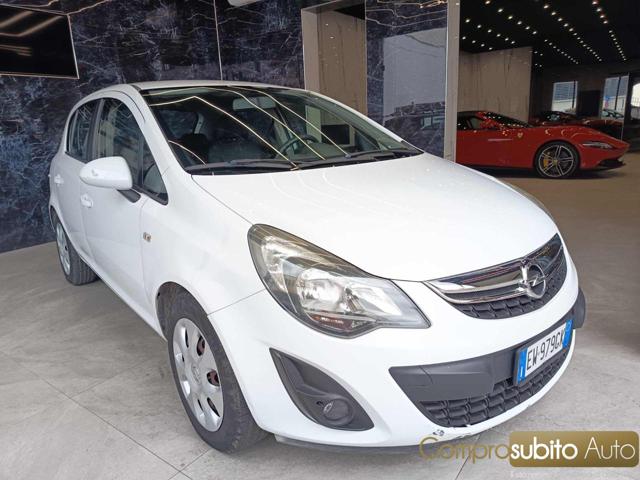 OPEL Corsa usata, con Airbag