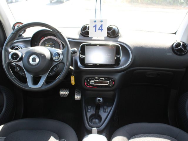 SMART ForTwo usata, con USB