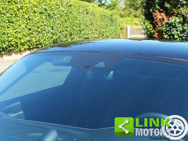 PORSCHE 992 usata, con Luci diurne LED