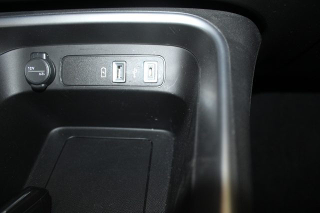 JEEP Avenger usata, con ESP