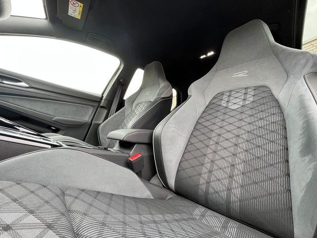 VOLKSWAGEN Golf usata, con Boardcomputer