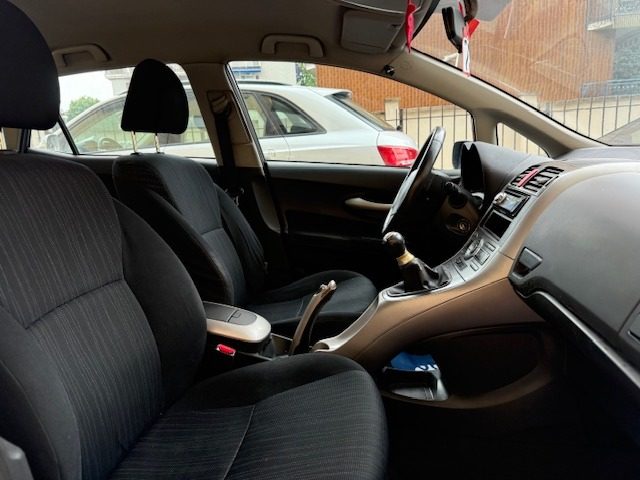 TOYOTA Auris usata, con Controllo trazione