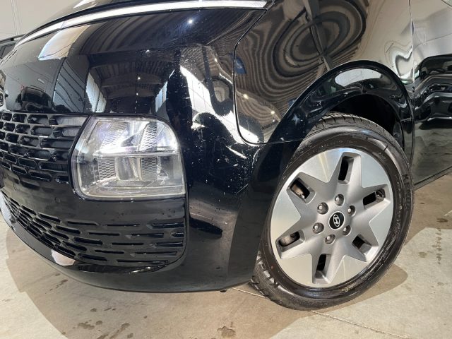 HYUNDAI Staria usata, con Autoradio