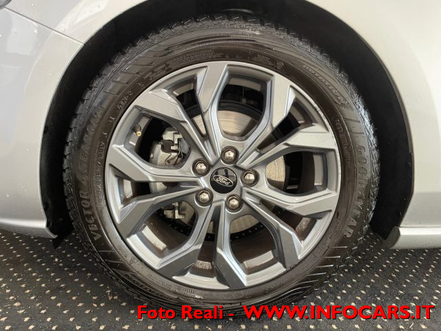 FORD Focus usata, con Fari LED