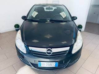 OPEL Corsa usata, con Airbag laterali