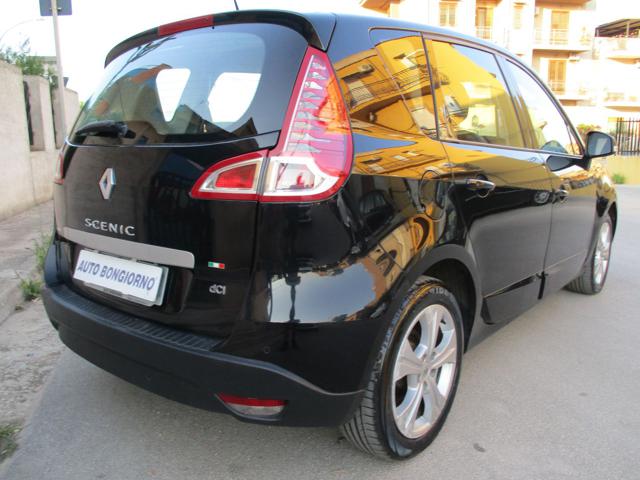 RENAULT Scenic usata, con Alzacristalli elettrici