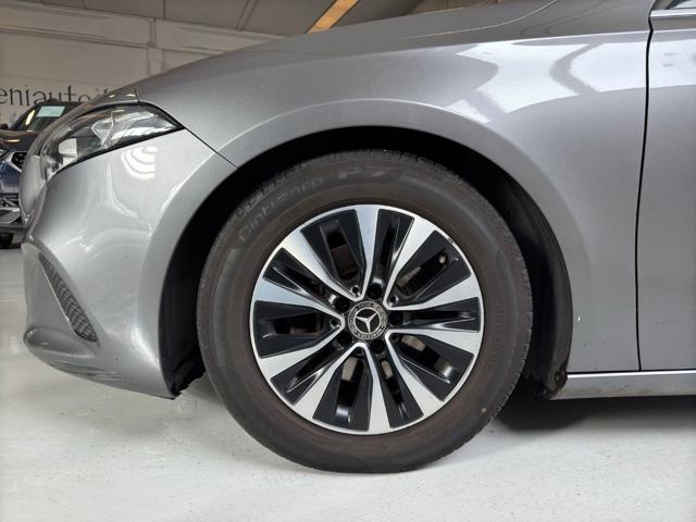MERCEDES-BENZ A 180 usata, con Touch screen