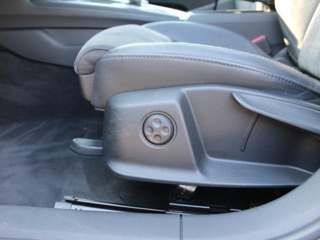 AUDI A4 usata, con Leve al volante