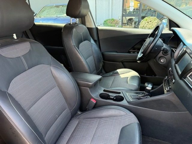 KIA Niro usata, con Fendinebbia