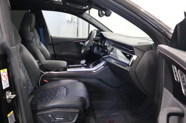 AUDI RS Q8 usata, con Specchietti laterali elettrici