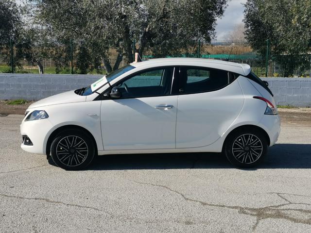 LANCIA Ypsilon usata, con Airbag