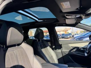 PEUGEOT 3008 usata, con Sistema di navigazione