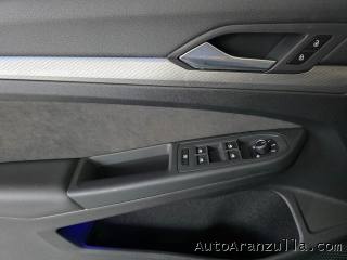 VOLKSWAGEN Golf usata, con Autoradio digitale