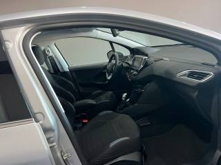 PEUGEOT 208 usata, con Climatizzatore