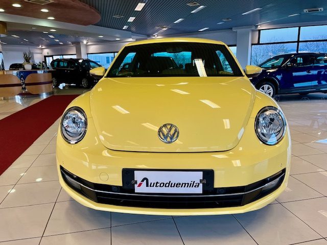 VOLKSWAGEN Maggiolino usata, con Airbag