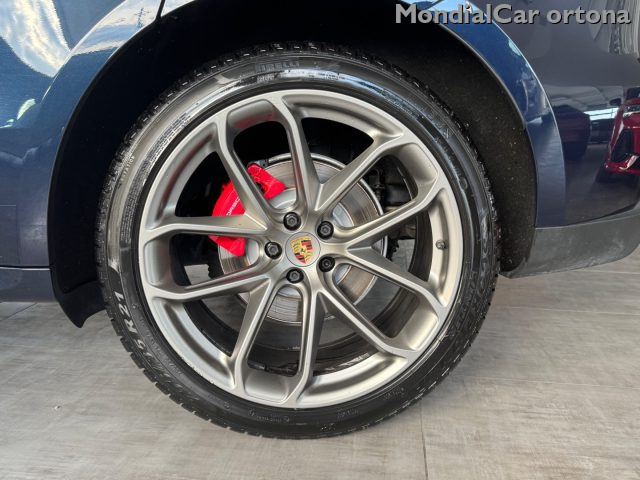 PORSCHE Macan usata, con Volante in pelle