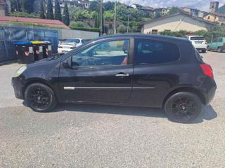 RENAULT Clio usata, con Alzacristalli elettrici