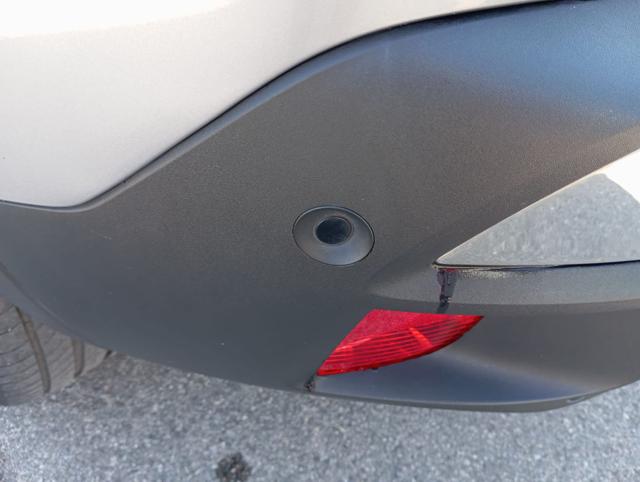 PEUGEOT 3008 usata, con Airbag testa