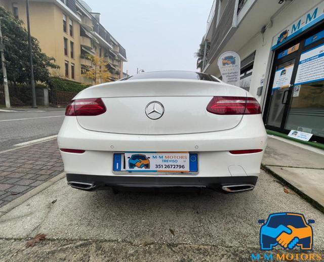 MERCEDES-BENZ E 220 usata, con Boardcomputer