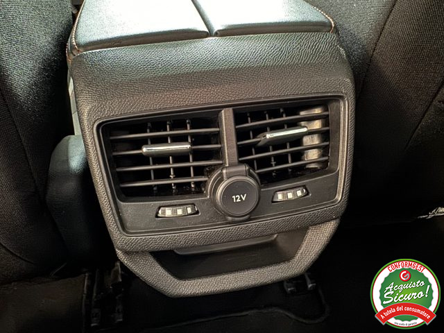 PEUGEOT 3008 usata, con Sedili sportivi