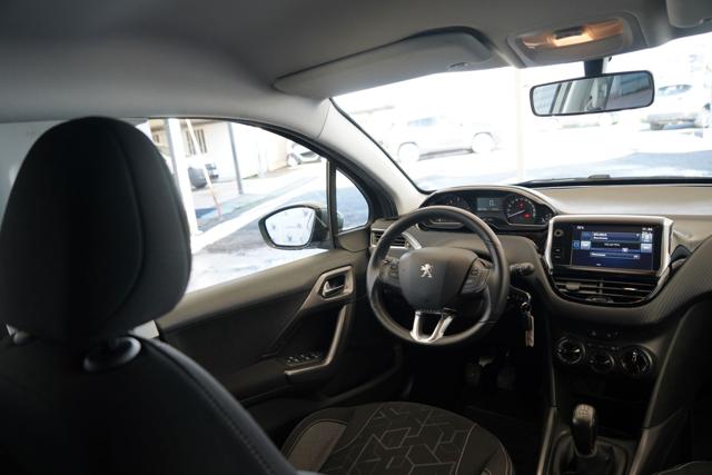 PEUGEOT 2008 usata 23