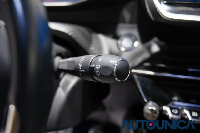 PEUGEOT 208 usata, con Bracciolo