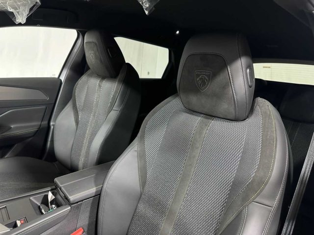 PEUGEOT 308 usata, con Sensori di parcheggio posteriori