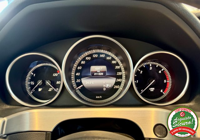 MERCEDES-BENZ E 200 usata, con Climatizzatore