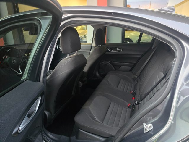 ALFA ROMEO Giulia usata, con Climatizzatore