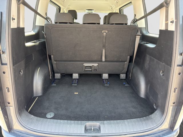 HYUNDAI Staria usata 14