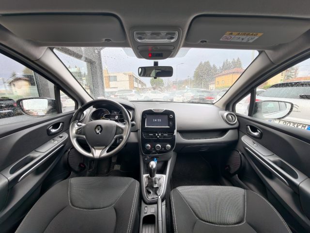 RENAULT Clio usata, con Controllo automatico clima