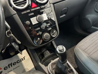 OPEL Corsa usata, con Controllo trazione