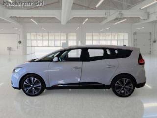 RENAULT Grand Scenic usata, con Park Distance Control