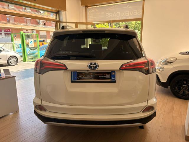 TOYOTA RAV 4 MY23 usata, con Cerchi in lega
