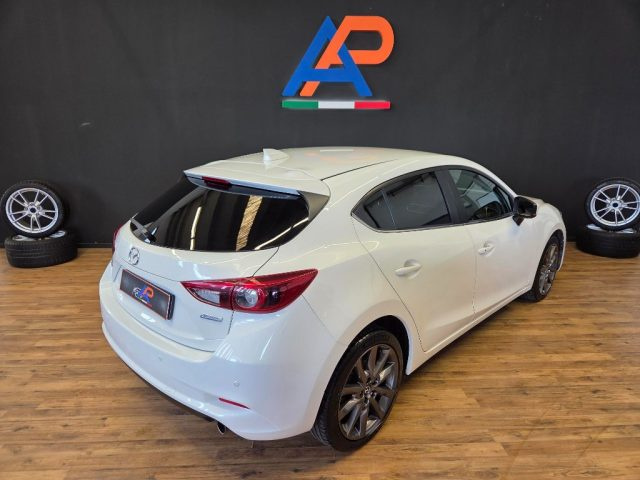 MAZDA 3 usata, con Cerchi in lega