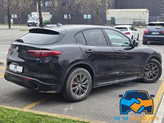 ALFA ROMEO Stelvio usata, con Alzacristalli elettrici