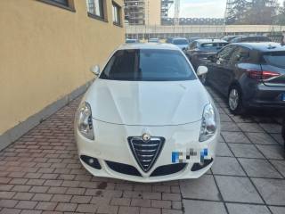 ALFA ROMEO Giulietta usata, con Airbag