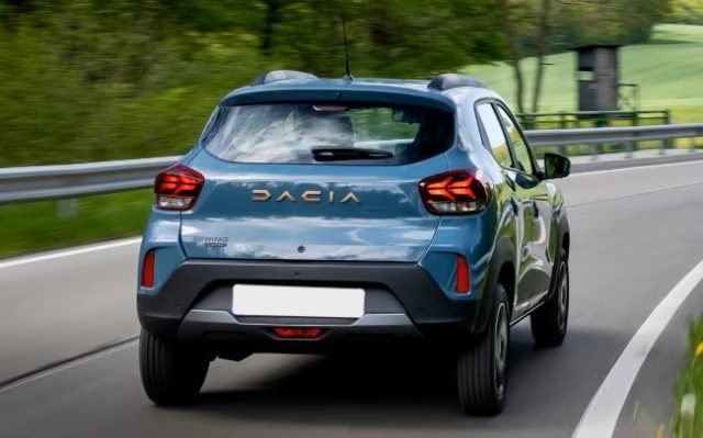 DACIA Spring usata, con Airbag