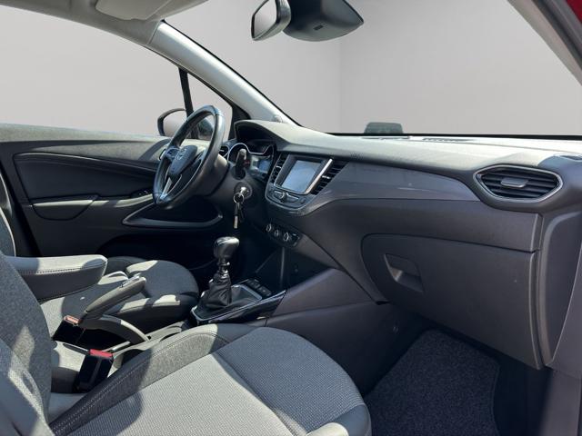 OPEL Crossland usata, con Gancio traino