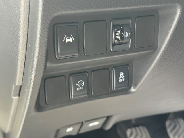 NISSAN Qashqai usata 28