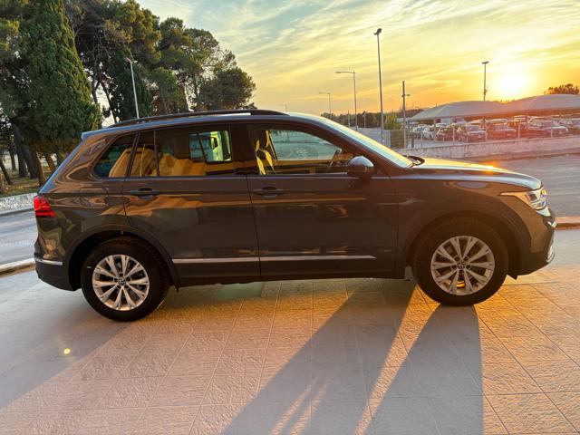 VOLKSWAGEN Tiguan usata, con Airbag Passeggero