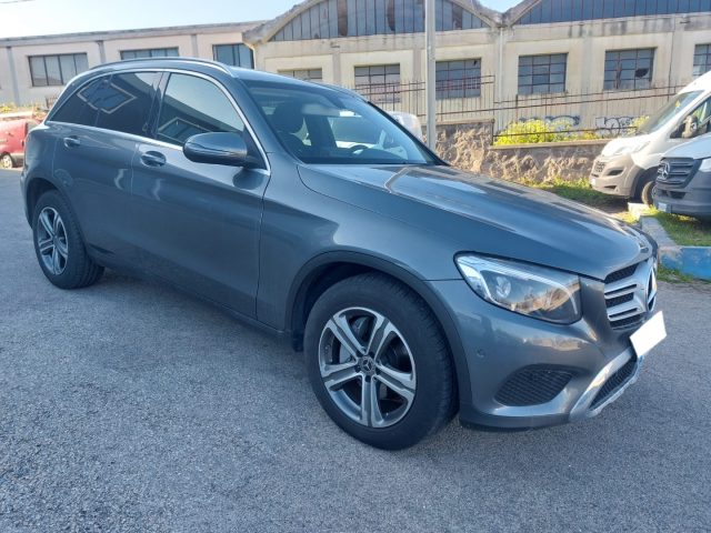 MERCEDES-BENZ GLC 220 usata 2