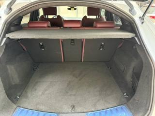 JAGUAR E-Pace usata 29