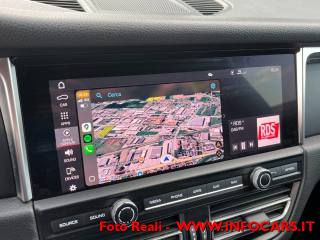 PORSCHE Macan usata, con Park Distance Control