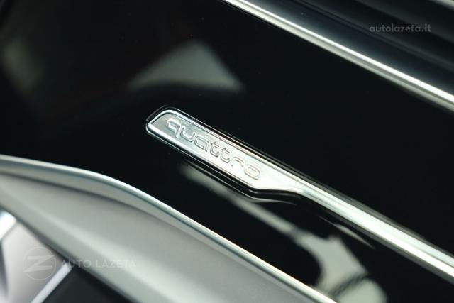 AUDI Q8 usata, con Cronologia tagliandi