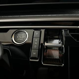 PEUGEOT 3008 usata, con Portellone posteriore elettrico